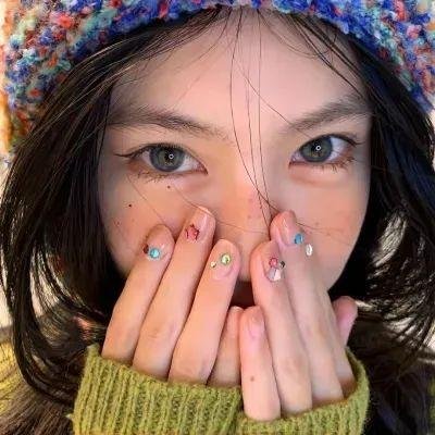 安娜与贝拉